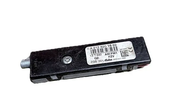 Mercedes-Benz CL C215 Aerial antenna amplifier A2128201689 28072367 13T030