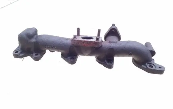 Hyundai Santa Fe Exhaust manifold