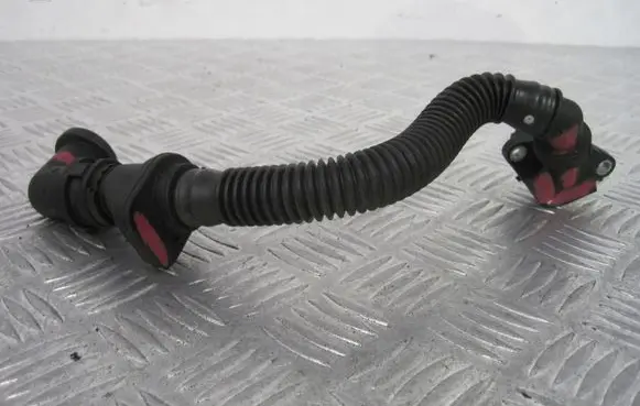 BMW 2 Active Tourer U06 Breather hose/pipe 70343061