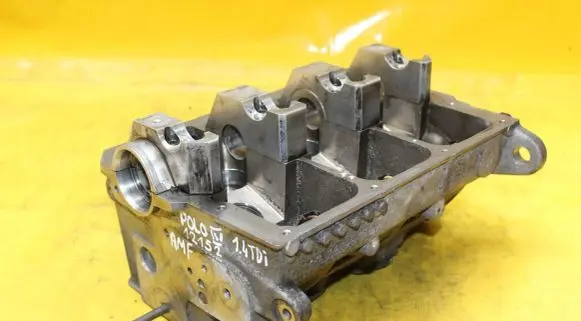 Skoda Fabia Mk2 (5J) Engine head 045103373H