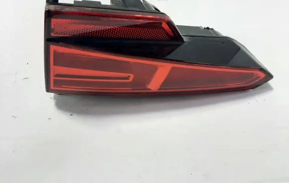 Audi A4 S4 B9 8W Tailgate rear/tail lights 8W5945076A