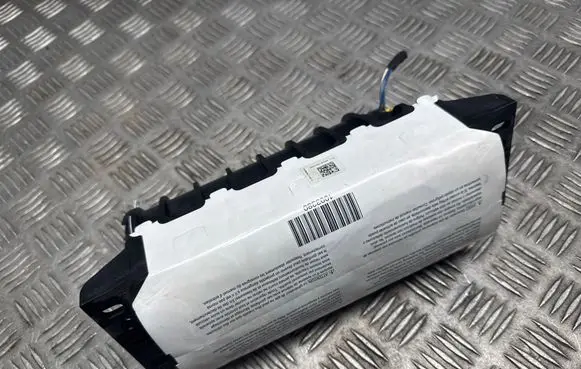 Audi Q7 4L Passenger airbag QC1L004889 10038624