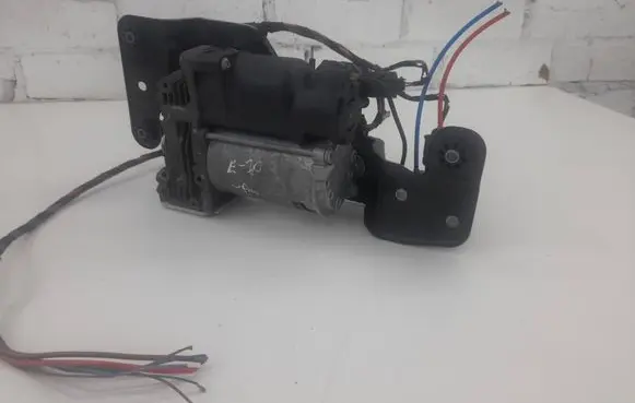 BMW X5 E70 Air suspension compressor/pump ES015P000101 816800