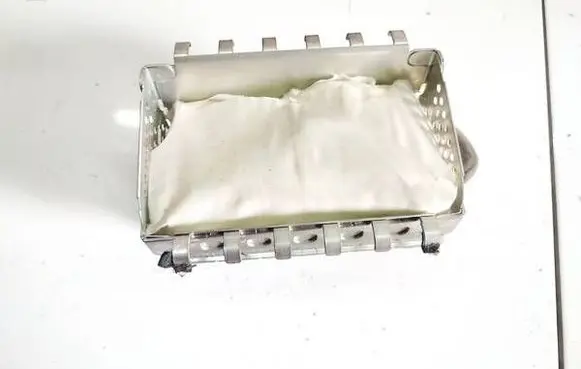 Honda FR-V Passenger airbag p0x100xbm2y