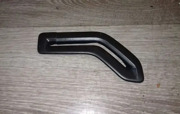 Volvo V50 Seat belt trim 11137 8665745