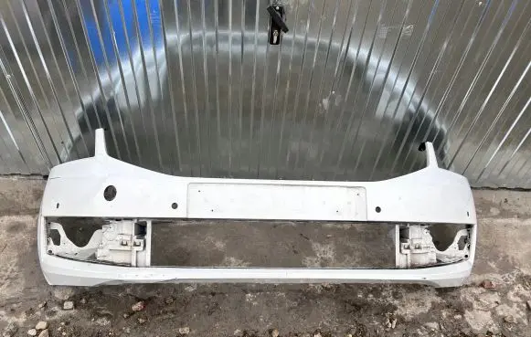 Skoda Octavia Mk3 (5E) Front bumper