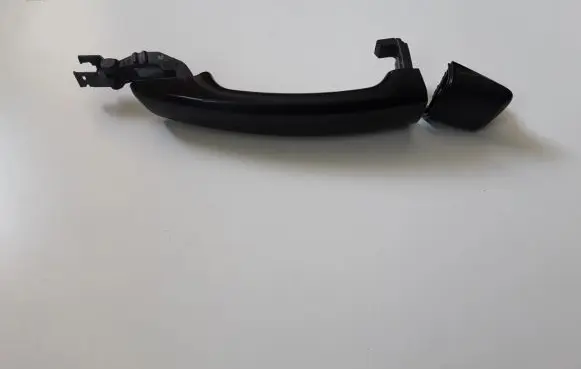 Audi Q2 - Front door exterior handle 8V0837205A