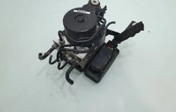 Volvo S80 ABS Pump 8G9N2C405AC P30681619