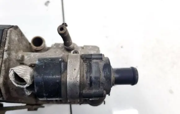 Opel Zafira B Electric auxiliary coolant/water pump 9017982A