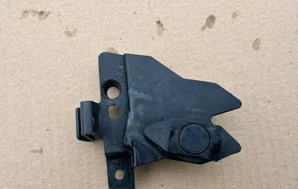 Audi RS7 C7 Front parking sensor holder (PDC) 4G8919268G 070185000R