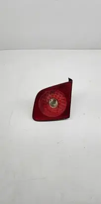 Volkswagen Phaeton Tailgate rear/tail lights 333622R