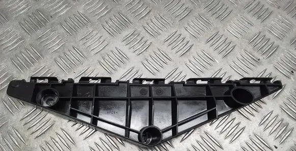 Toyota Avensis T270 Front bumper mounting bracket 5353605040