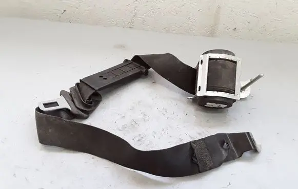 Opel Zafira B Front seatbelt 604512200