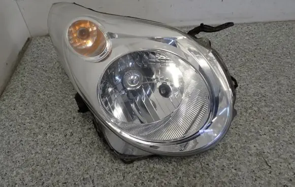Suzuki Alto Headlight/headlamp