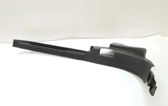 Chrysler Pacifica Front sill trim cover 13963L
