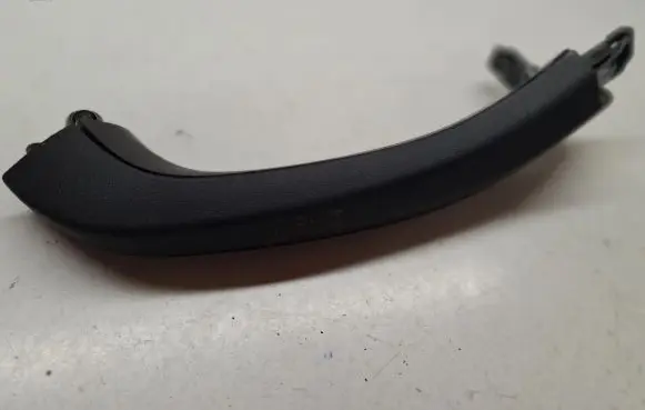 BMW X3 G01 Front door interior handle 7410252