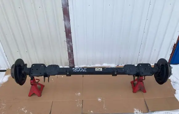 Opel Movano B Rear axle beam 555115839R