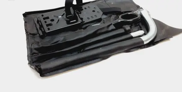 Audi Q5 SQ5 Tool set 8K0805615