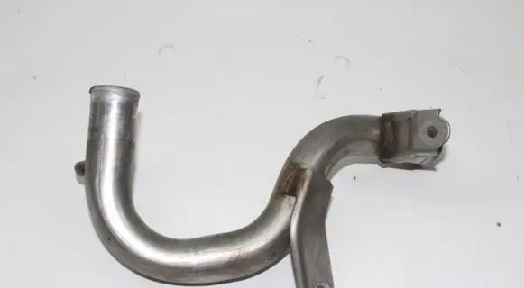 Toyota Prius (XW30) Engine coolant pipe/hose