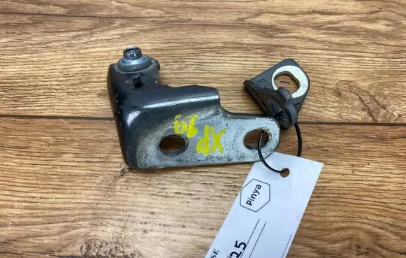 Ford Escape IV Front door lower hinge JX7BA22811AB