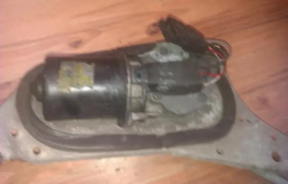 Renault Laguna II Wiper motor