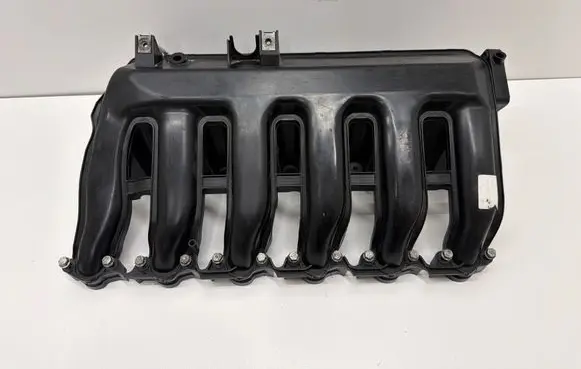 BMW 5 E60 E61 Intake manifold 7790700
