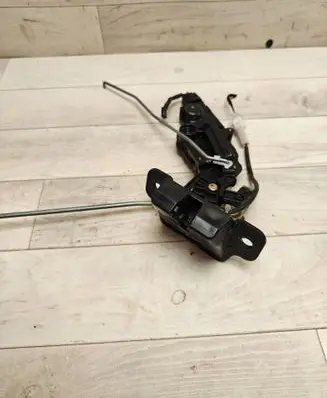 KIA Cerato Tailgate/trunk/boot lock/catch/latch