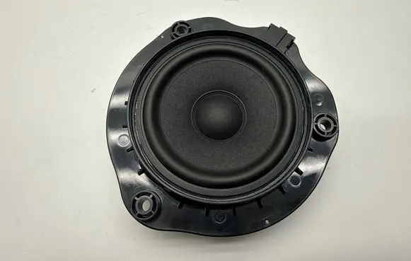 Audi Q2 - Front door speaker 8V0035454A
