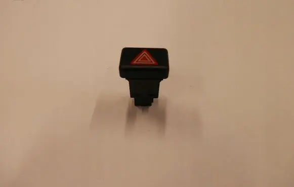 Audi A4 S4 B7 8E 8H Hazard light switch 8E0941509