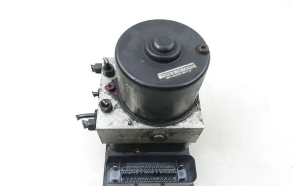 Volkswagen Golf IV ABS Pump 10096003133 1C0907379E 1J0614517E