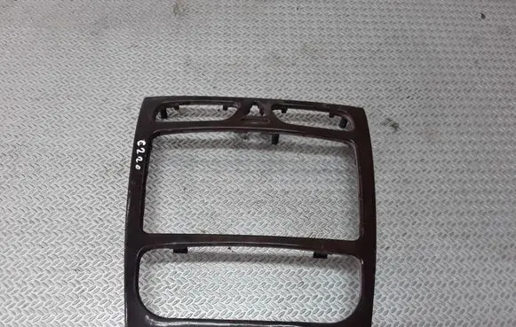 Mercedes-Benz C W203 Radio/GPS head unit trim A2036804639