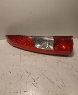 Volvo V70 Rear/tail lights 160985