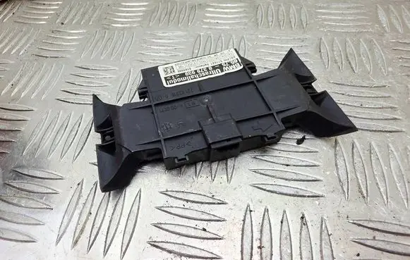 BMW 5 E39 Alarm control unit/module 8379939 65758379939
