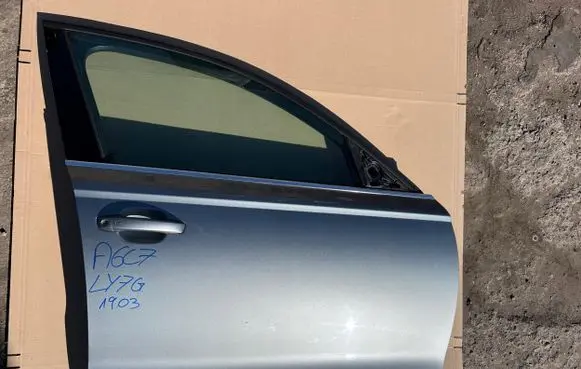 Audi A6 C7 Front door