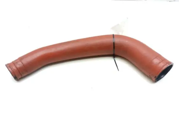 Iveco Daily 35.8 - 9 Intercooler hose/pipe
