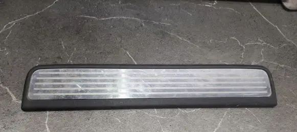Nissan Primera Rear sill trim cover 769829f000