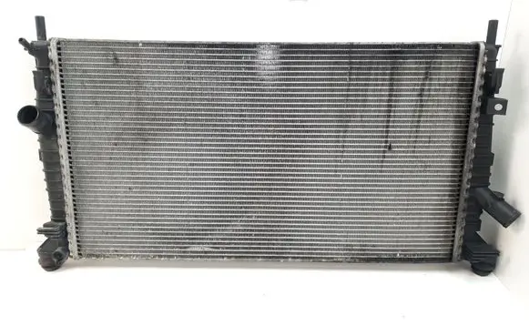 Coolant radiator