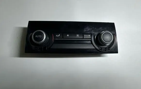 BMW 7 F01 F02 F03 F04 Climate control unit 9224789