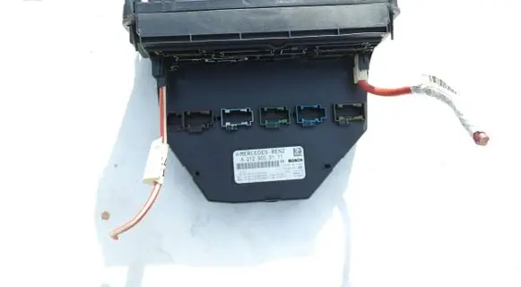 Mercedes-Benz E W212 SAM control unit A2129005111 A2129016902 A2129020005