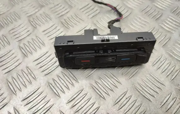 Volkswagen PASSAT B8 Climate control unit 3G0907049B