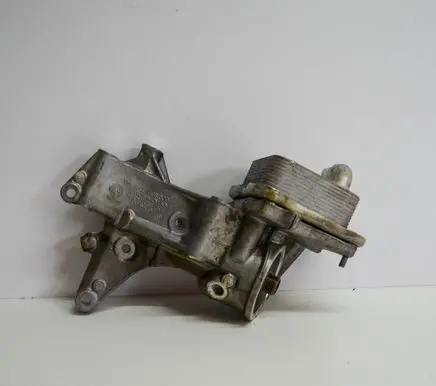 Engine oil radiator