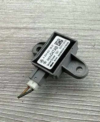 Chrysler Grand Voyager V Airbag deployment crash/impact sensor A2048210651 56054047AB 5WK43902