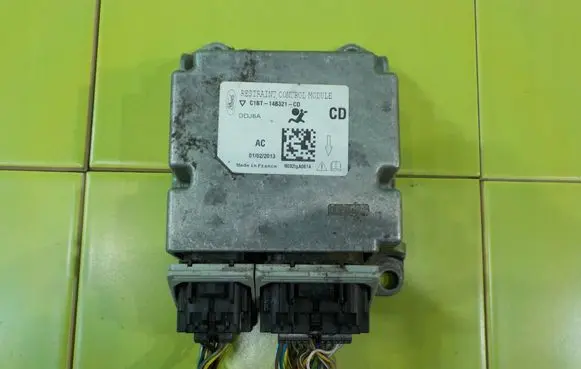 Ford Fiesta Airbag control unit/module C1BT14B321CD XP147