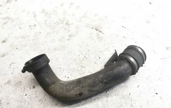 Volvo V70 Intercooler hose/pipe 6896526