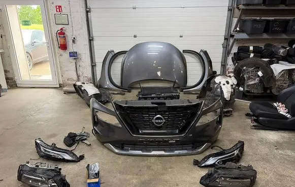 Nissan X-Trail T33 Front piece kit 0130708537 214816RC0A