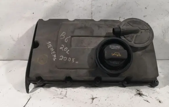 Volkswagen PASSAT B6 Rocker cam cover 03G103475