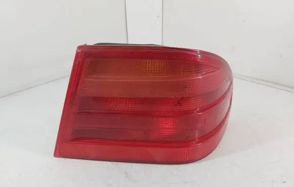 Mercedes-Benz E W210 Rear/tail lights A2108200264 5116 197002