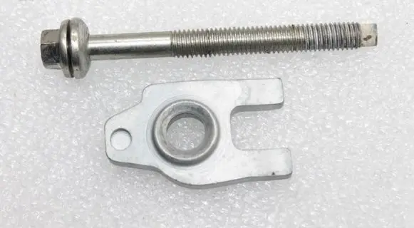 Nissan X-Trail T32 Fuel Injector clamp holder 0112100Q0C 1661000Q0J