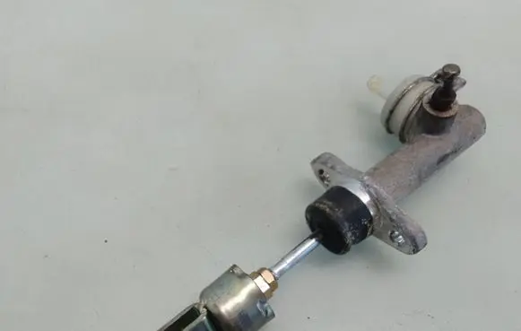 KIA Joice Clutch master cylinder 