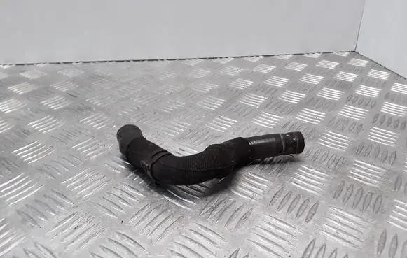 Audi A4 S4 B6 8E 8H Engine coolant pipe/hose 8E0121109